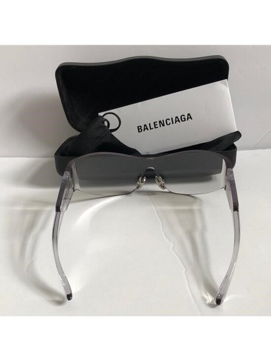 New Authentic Balenciaga Women\'s Rimless Shield Sunglasses in Gray Smoke main image 5